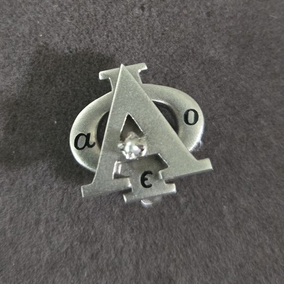 Alpha Phi Jewelry - Vintage Silver Tone Alpha Phi Jeweled Member Badge